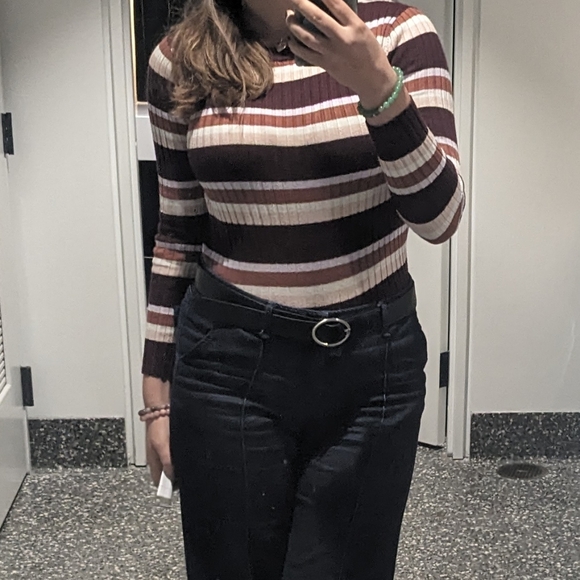 Striped Nine West Fitted Sweater - Picture 6 of 6